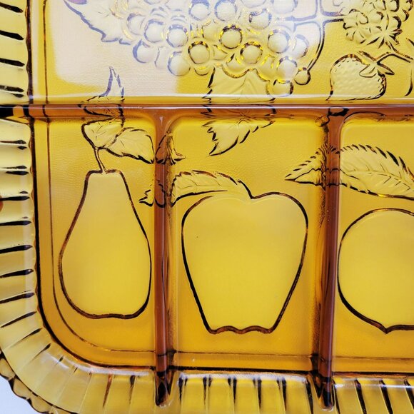 Vintage Indiana Glass Amber Divided Relish Serving Tray Fruits Apple Grapes USA - Picture 5 of 10